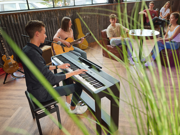 Kawai ES920 Keyboard